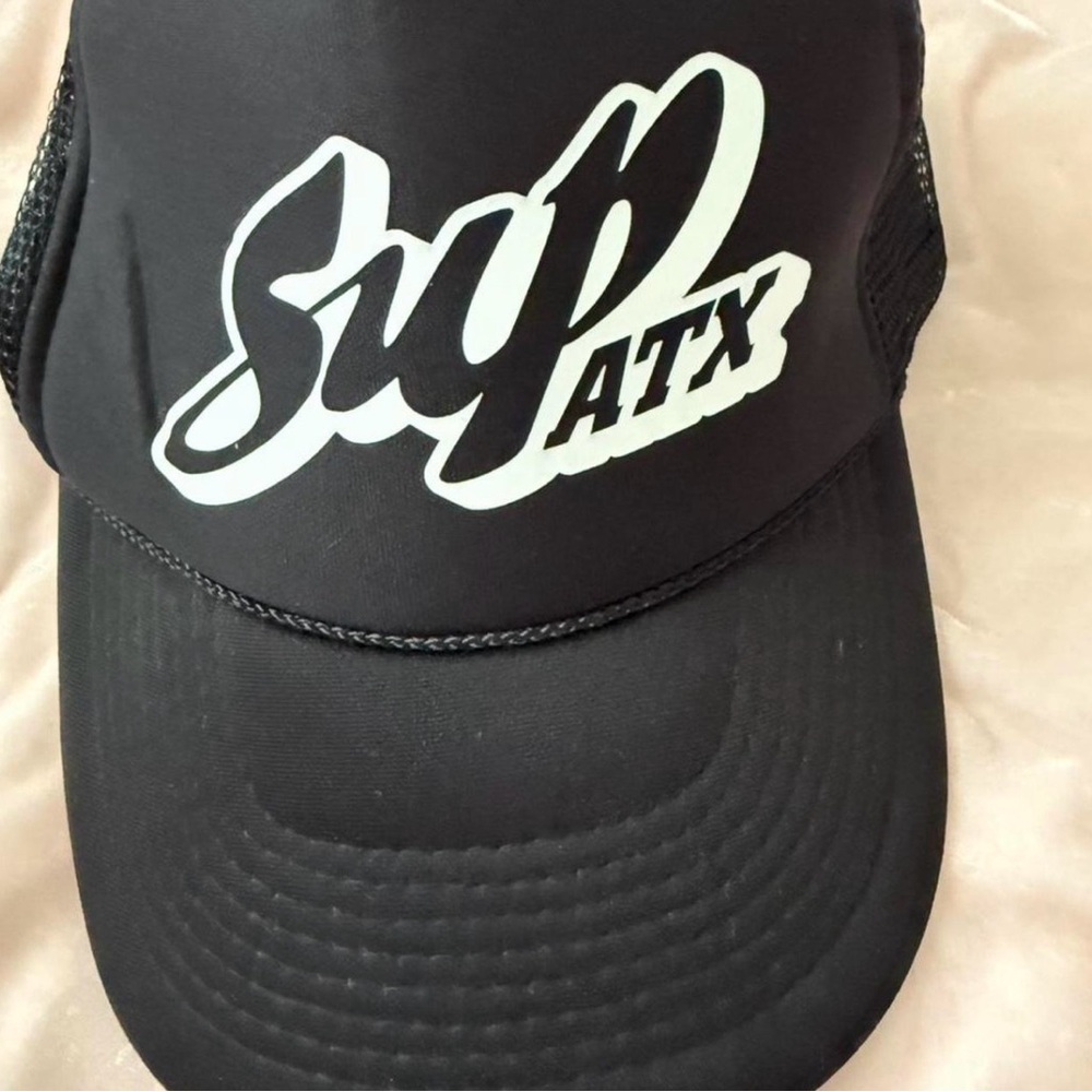 OTTO Black Mesh Trucker Hat